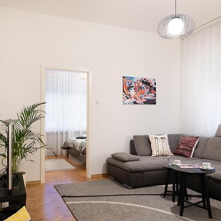 Modern Spacious 3Bdr Apartment In Heart Of Загреб Екстериор снимка